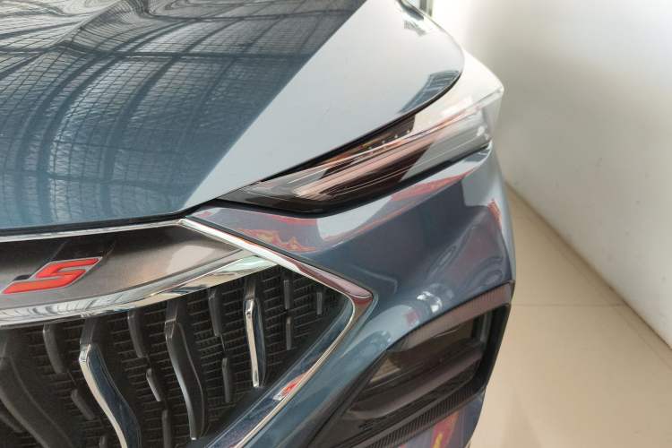 Used CHANGAN OSHAN X5 2023 Enjoy Edition 1.5T DCT Luxury Model Left Front Headlight