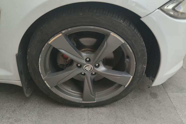 Used Jaguar XF 2013 XF 2.0T Luxury Edition
