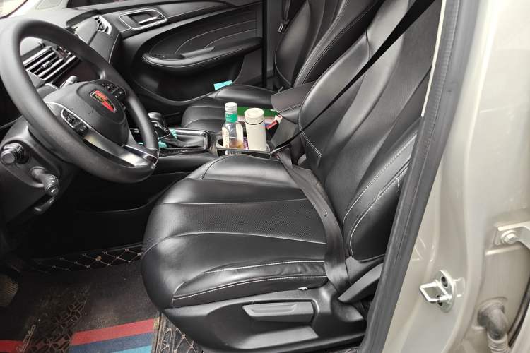 Used Roewe i5 2020 1.5L Automatic 4G Connect Luxury Flagship Edition