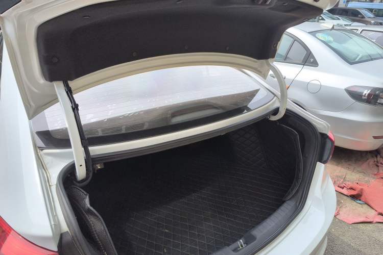 Used Hyundai Elantra (6th Generation / Lingdong) 2020 1.5L CVT Smart & Stylish – Elite Version
