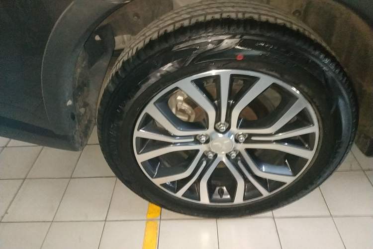 Used Mitsubishi Outlander 2018 2.4L 4x4 Luxury Edition 7-Seater