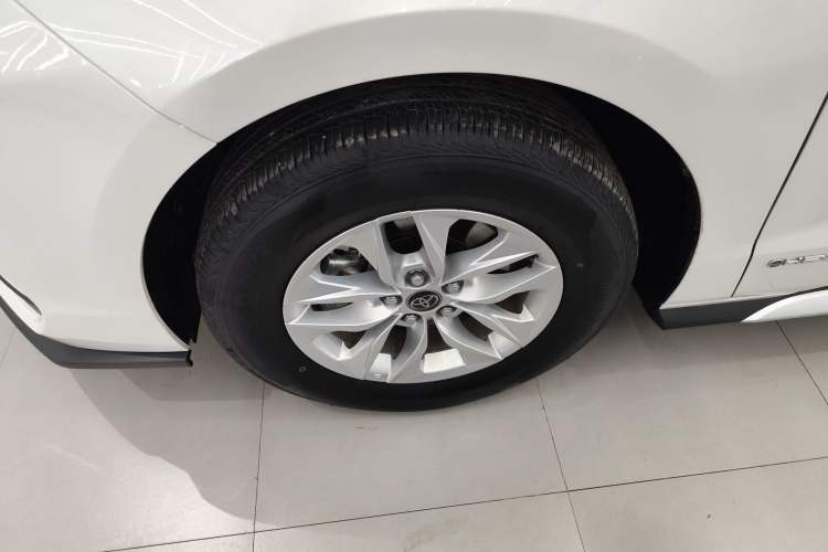 Used Toyota Granvia 2024 2.5L Hybrid Comfort Edition