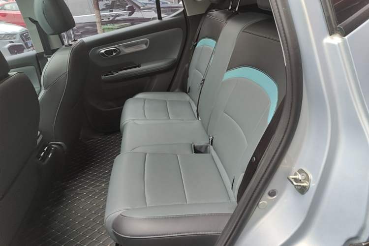 Used AION Y 2023 Younger Star Edition