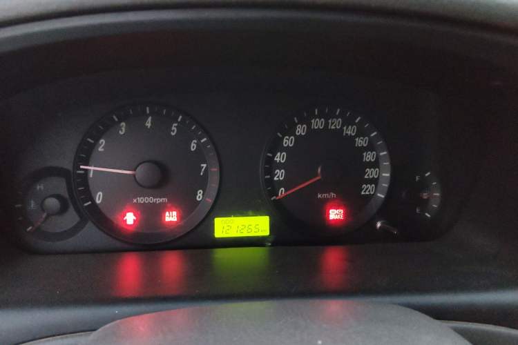 Used Hyundai Elantra 2011 1.6L Manual Comfort Version