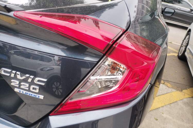 Used Honda Civic 2019 220TURBO CVT Dynamic Edition China VI Emission Standard
