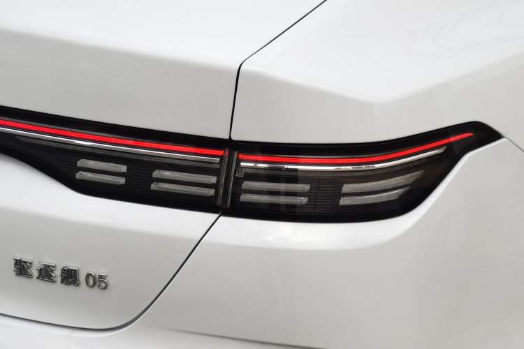 Used BYD Destroyer 05 2024 HONOR Edition DM-i 55KM Luxury Model