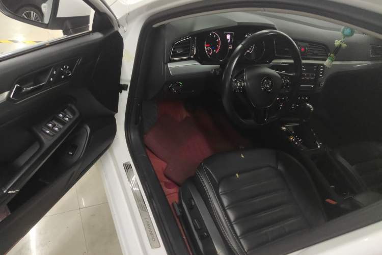 Used Volkswagen Lamando 2018 280TSI DSG Luxury Edition