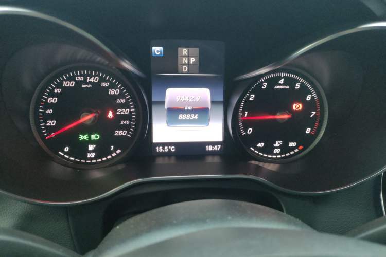 Used Mercedes-Benz GLC 2019 GLC 260 L 4MATIC Dynamic Model
