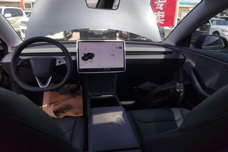 Used Tesla Model 3 2025 Rear-Wheel-Drive Version