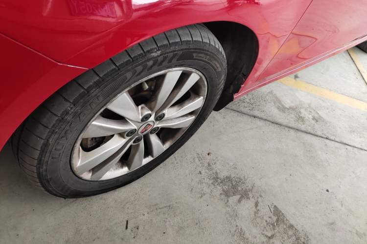 Used Roewe 360 2015 1.5L Automatic Luxury Edition