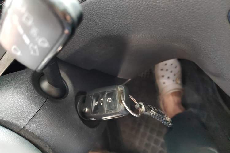 Used Volkswagen Golf Sportsvan 2016 230TSI Automatic Trend Edition Vehicle Key