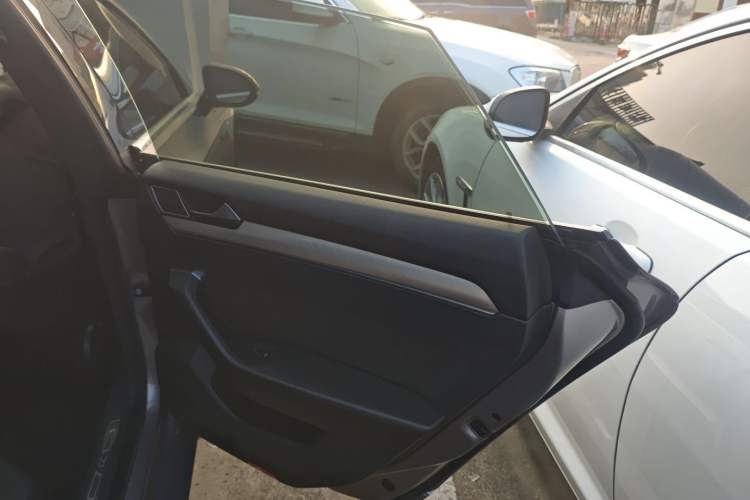 Used Volkswagen FAW-Volkswagen CC 2019 330TSI Huayan Edition China VI