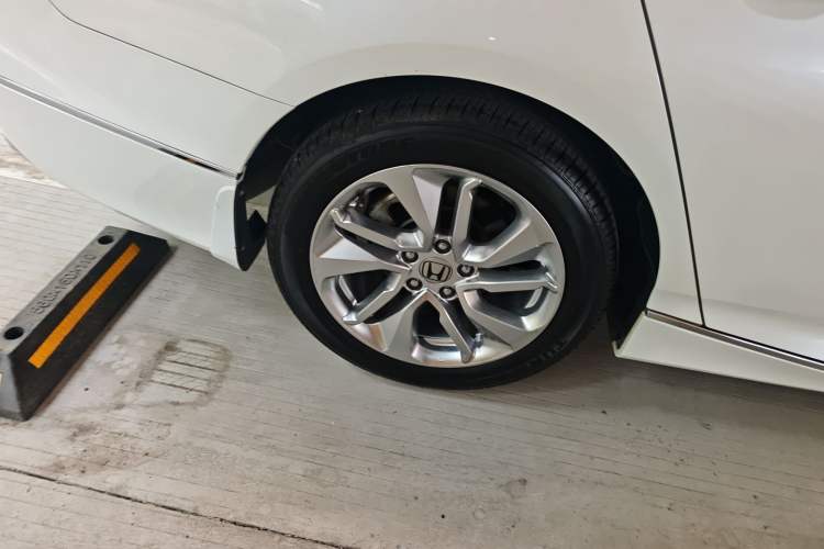 Used Honda Accord 2018 260TURBO Elite Edition China VI