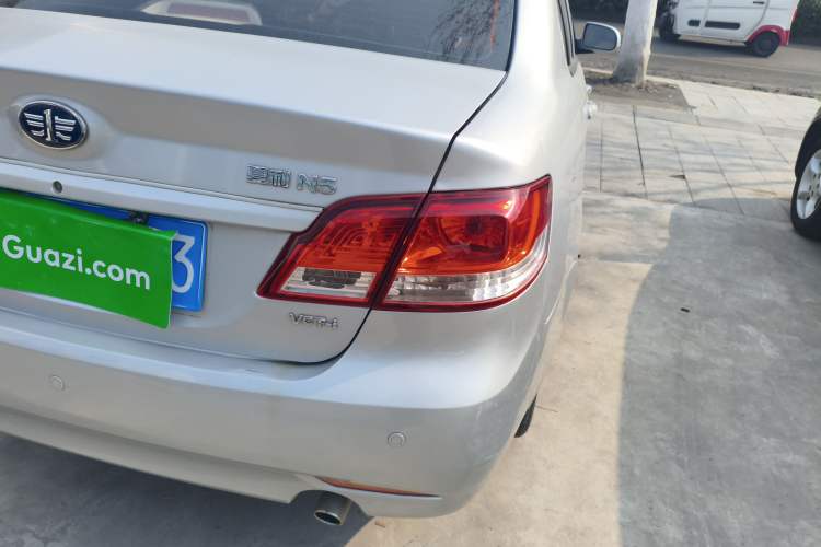 Used FAW Xiali N5 2014 1.3L Manual Comfort Version
