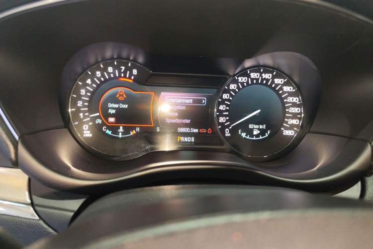 Used Lincoln MKC 2017 2.0T Two-Wheel Drive Deluxe Edition