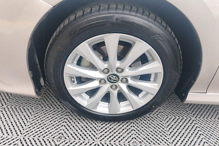 Used Toyota Camry 2019 Revised Version 2.0G Luxury Edition
