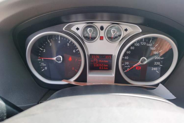 Used Ford Focus 2013 Sedan Classic 1.8L Manual Base Model