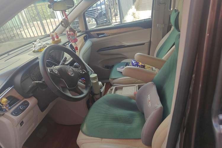 Used Buick GL8 2017 ES 28T Comfort Model China V Standard