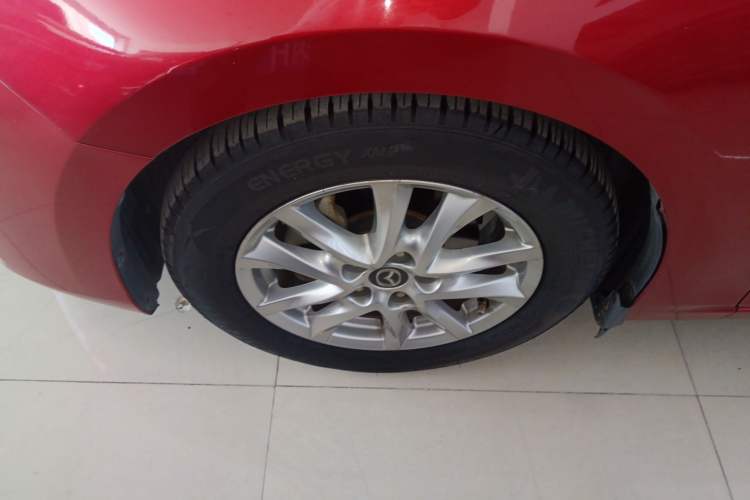 Used Mazda 3 Axela 2017 Hatchback 1.5L Automatic Luxury Model Emission Standard China V