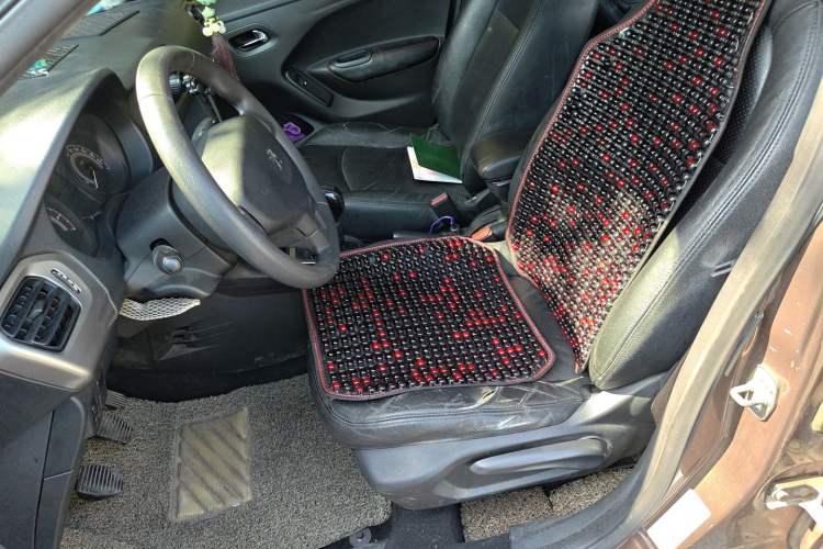 Used Peugeot 301 2014 1.6L Manual Comfort Edition