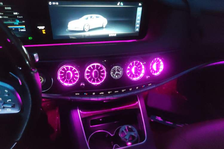 Used Mercedes-Benz S-Class 2018 S 350 L Audio And AC Panel