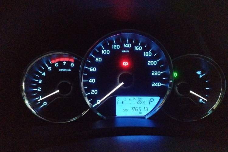 Used Toyota Levin 2017 Revised 185T CVT Elite Edition China V Standard Instrument Cluster