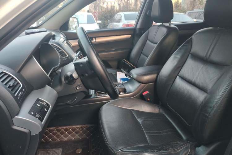 Used Kia Sorento 2013 2.4L 7-seat Gasoline Luxury Edition
