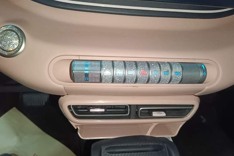 Used BYD Seagull 2025 305 km Free Version Gear Lever