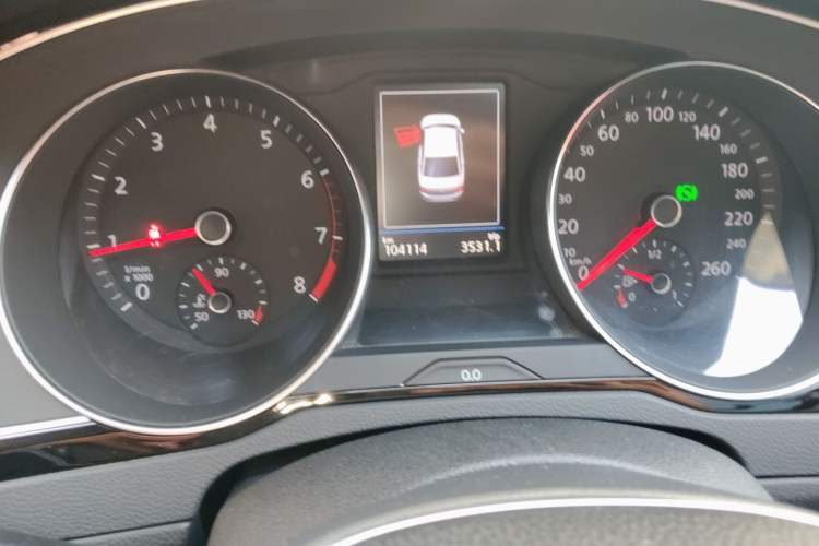 Used Volkswagen Magotan 2017 380TSI DSG Prestige Edition Instrument Cluster