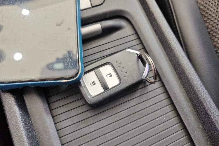 Used Honda Jade 2017 1.8L automatic Comfort version 5 seats