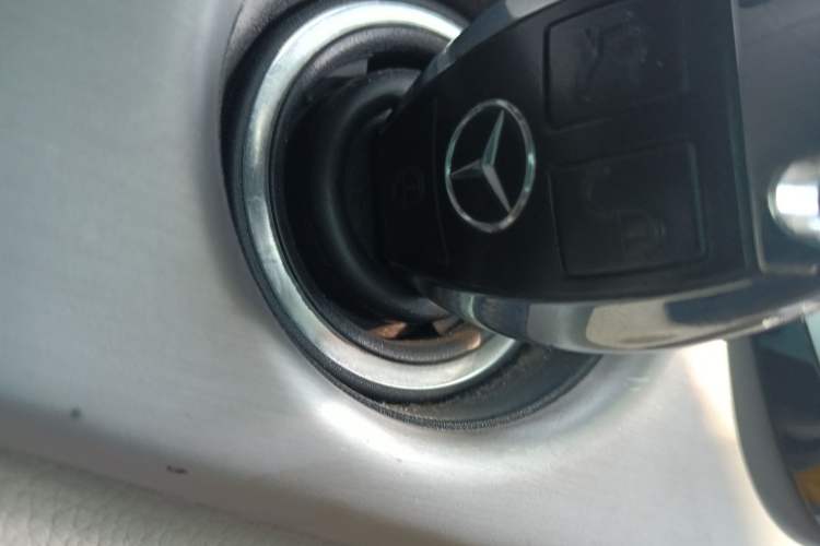 Used Mercedes-Benz GLK-Class 2015 GLK 260 4MATIC Fashion Edition Ultimate Version