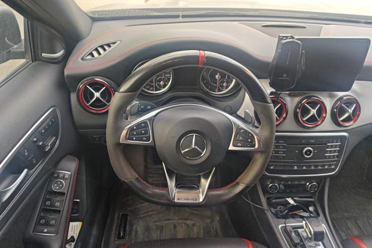 Used Mercedes-Benz GLA AMG 2017 AMG GLA 45 4MATIC Steering Wheel