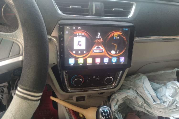 Used Jinbei New Hiace X30L 2019 1.5L Cargo Van Wealth Edition China VI SWC15M Audio And AC Panel