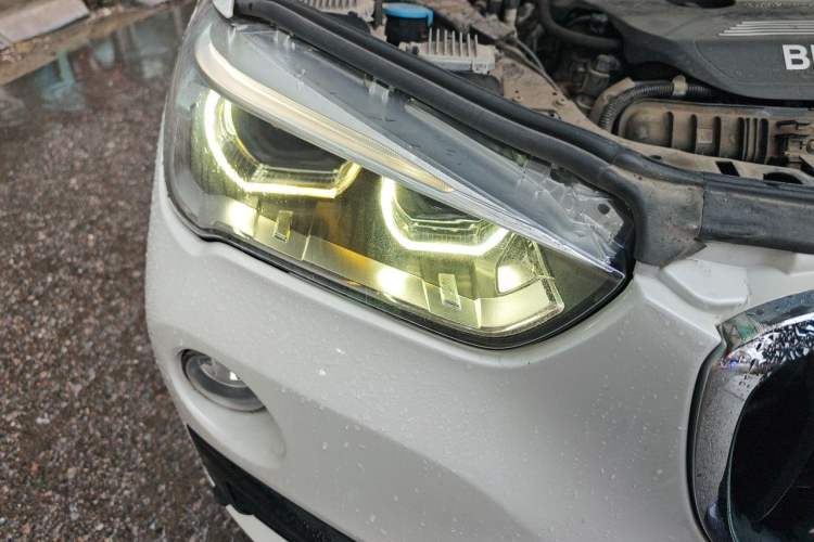 Used BMW X1 2016 sDrive20Li Luxury Model Right Front Headlight