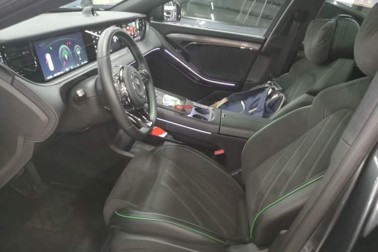 Used VOYAH FREE 2025 318 318 km Rear-Drive Touring Edition