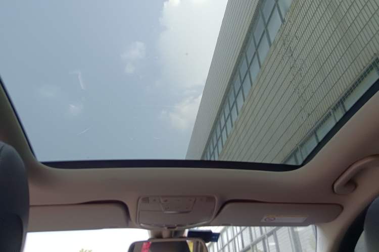 Used Mercedes-Benz C-Class 2017 C 200 station wagon
