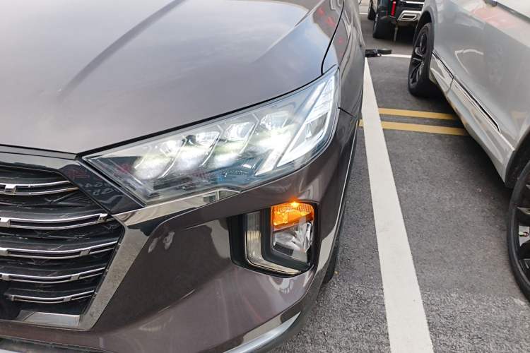 Used Hyundai Tucson 2020 280TGDi Two-Wheel-Drive GLS Fashion Edition China VI Standard
