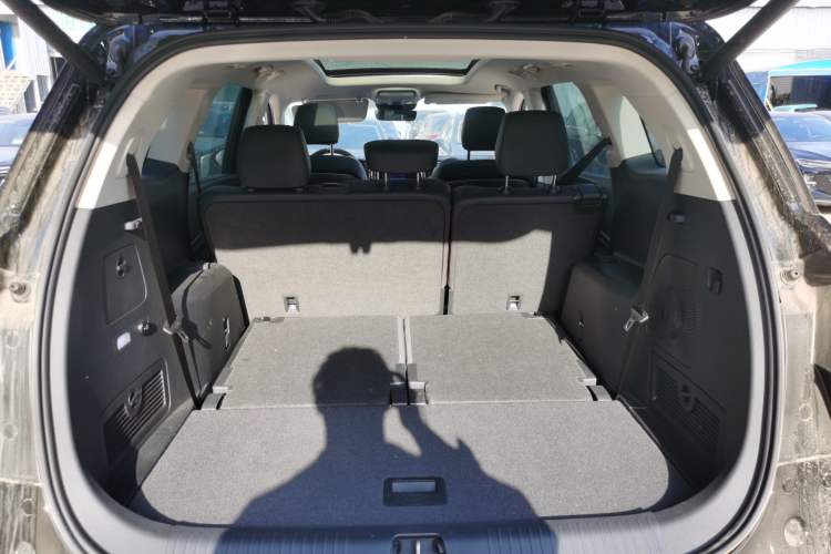 Used Hongqi HS7 PHEV 2024 2.0T PHEV Four-Wheel Drive Flagship Edition 7 Seats
