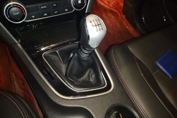 Used Leopaard CS10 2015 2.0T Manual Supreme Edition
