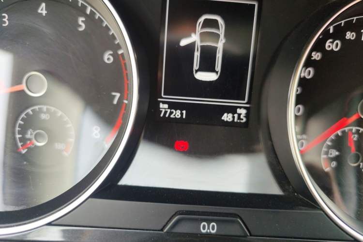 Used Volkswagen Golf 2020 Zhiai Edition 280TSI DSG Comfort Model Odometer Close Up