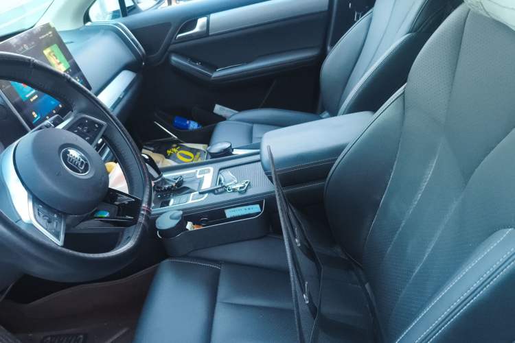 Used BYD Tang 2018 2.0T Automatic SmartConnect Luxury 7-Seater China V Emission Standard Left Front Seat