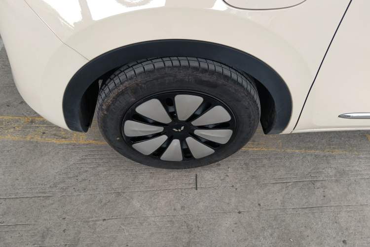 Used Wuling Bingo 2025 333 km Enjoyment Version Exterior 4