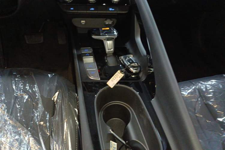 Used Hyundai Elantra 2023 1.5L CVT GLX Elite Edition
