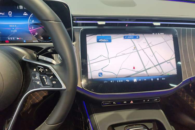 Used Mercedes-Benz E-Class 2024 Refresh E 300 L Stylish Edition Audio And AC Panel