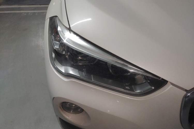 Used BMW X1 2018 sDrive20Li Leading Model Right Front Headlight