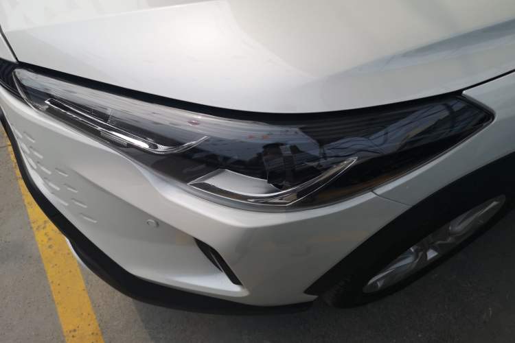 Used Toyota Corolla Cross 2026 Model 2.0L Elite Edition