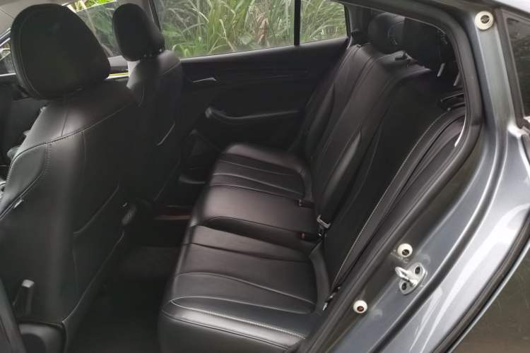 Used Roewe i5 2021 1.5L CVT Starry Edition