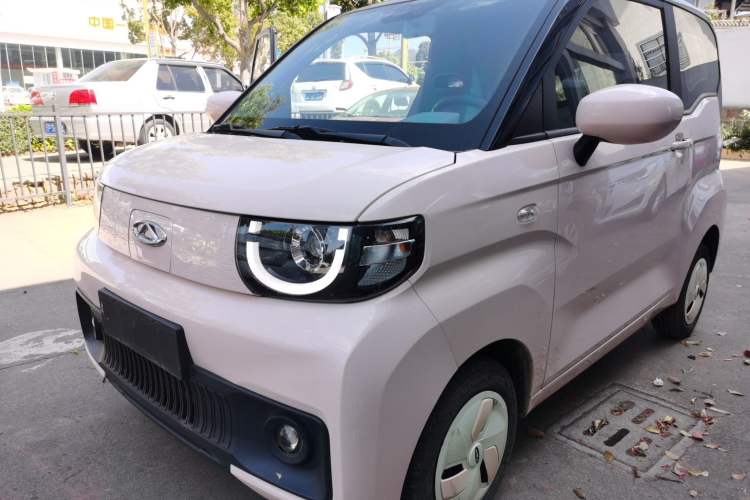 Used Chery QQ Ice Cream 2022 170km Sundae Phosphate Lithium-Ion
