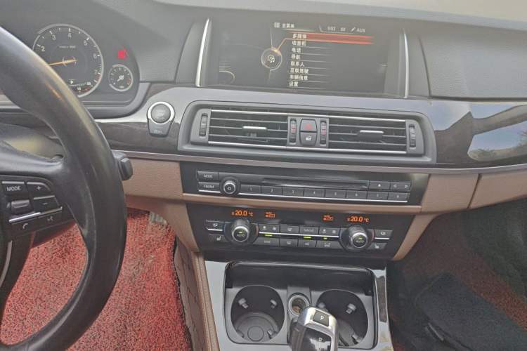 Used BMW 5 Series 2014 528Li xDrive Premium Edition