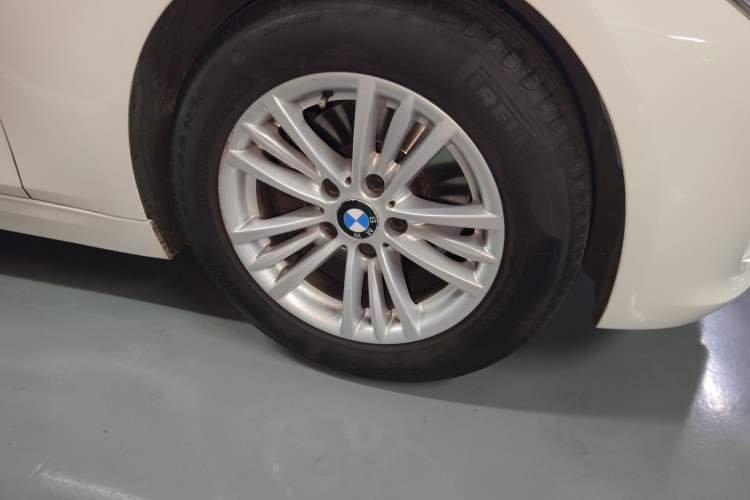 Used BMW 3 Series 2015 320Li Luxury Edition Fashion Model